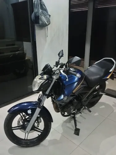 Fazer 250 2014 blue flex 