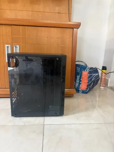 Gabinete gamer RGB
