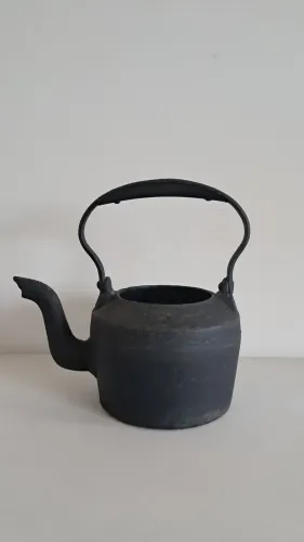Chaleira de ferro fundido antiga!