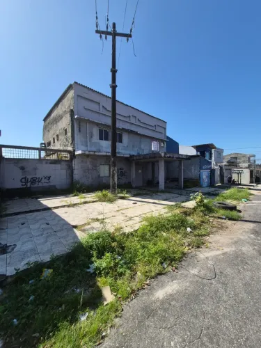 Helio Pires aluga terreno com area aproximada de 2.000m² no Canudos