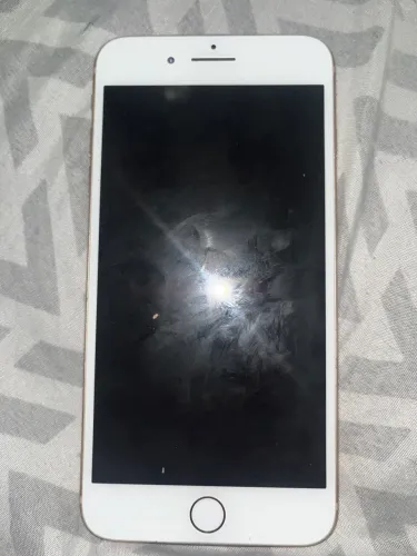 iPhone 8 Plus 