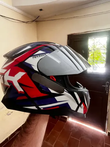 Capacete norisk razor sharp(viseira original +viseira prata)