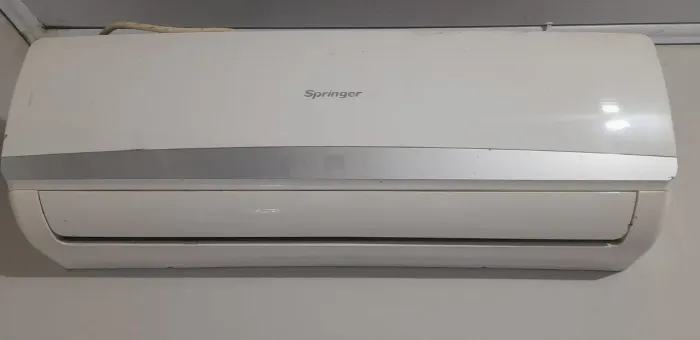 Ar condicionado 12.000btu de barbada.