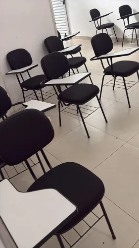 cadeira universitária