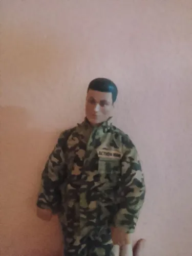 Boneco action man
