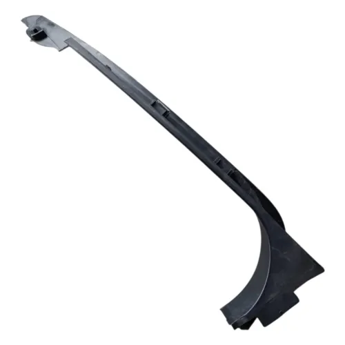 Moldura interna porta dianteira direita Ford Focus 2015 2016