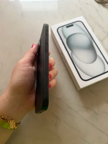 iPhone 15