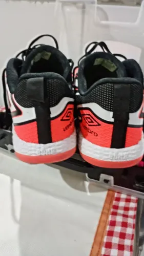 Chuteira futsal umbro pro 5 bump 