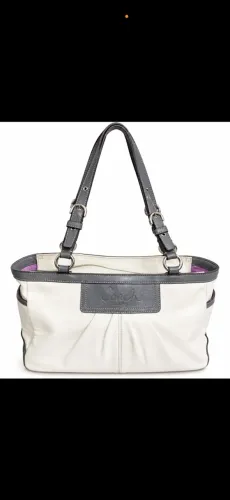 Coach original com código de veracidade