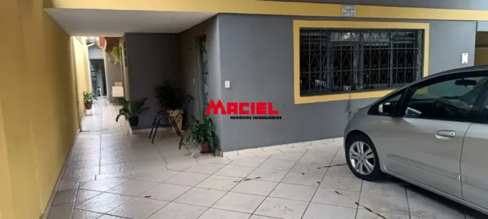 Casa Kit Net no Jd Satelite, proximo a av. Andromeda