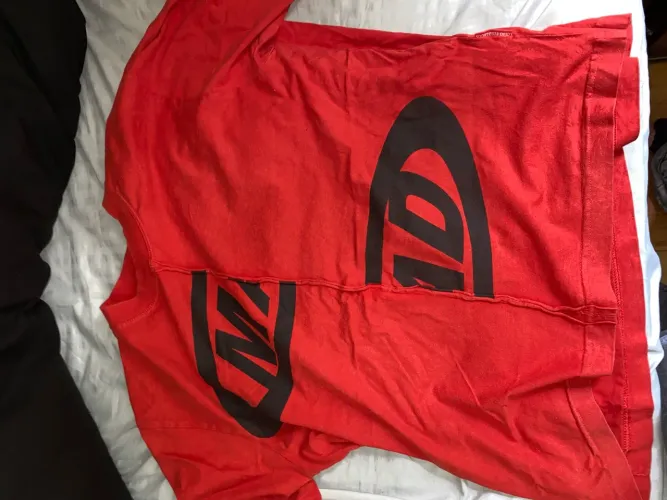 camiseta mad enlatados portal