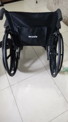 Cadeira de rodas nova nunca foi usada