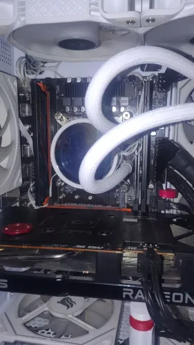 Kit Placa-mãe X99 + Xeon E5-2680 v4 (14 núcleos / 28 threads)