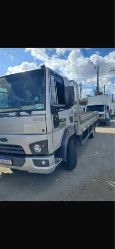 Ford Cargo 8115 à venda