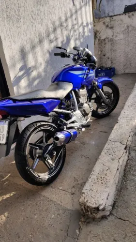 Twister 390 cc