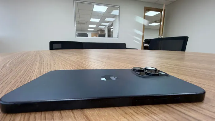 Título: iPhone 15 Pro Max 256GB - Azul Titanium