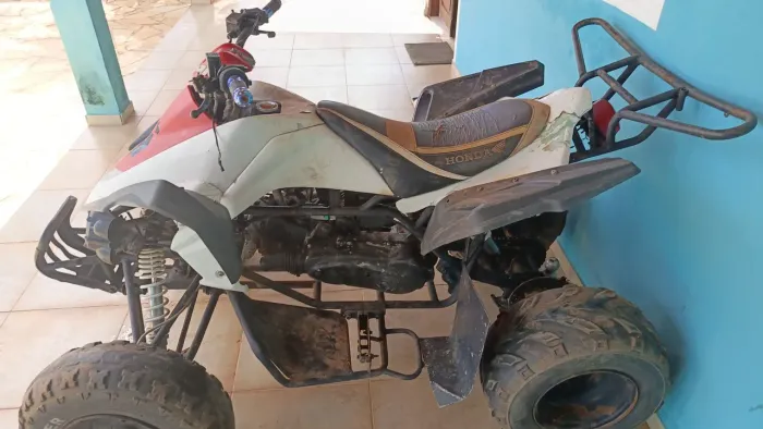 Vendo Quadriciclo automático 