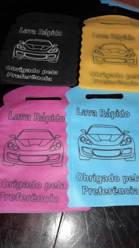 Lixeirinha para lava rápido