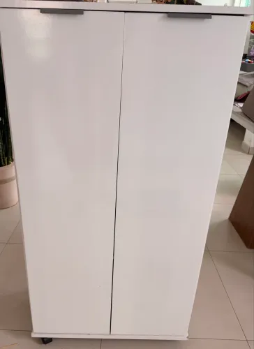 Móvel branco