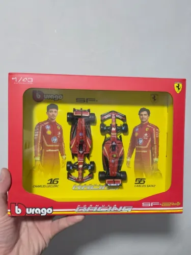 Pack 2 Carros Fórmula 1 Ferrari SF-24 - #16 Charles Leclerc e #55 Carlos Sainz - Bburago