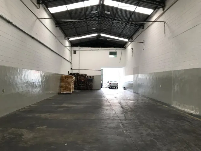 Galpão comercial para locação em Casa Verde Alta, 497m²