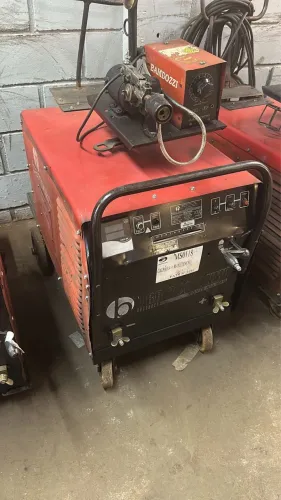Maquinas de solda bambozzi 400A