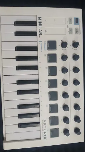 Teclado MiDI Arturia 25 Reclas mkll