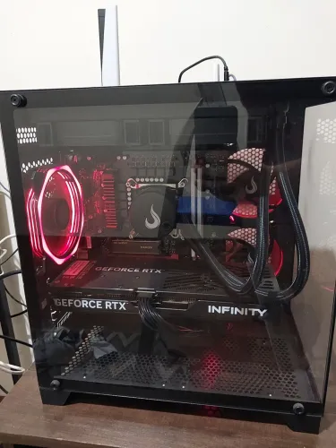 PC Gamer com RTX 5060TI 16GB e 32GB de RAM