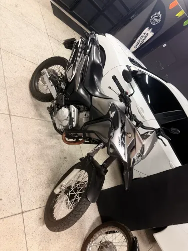 Xre 300 2019 