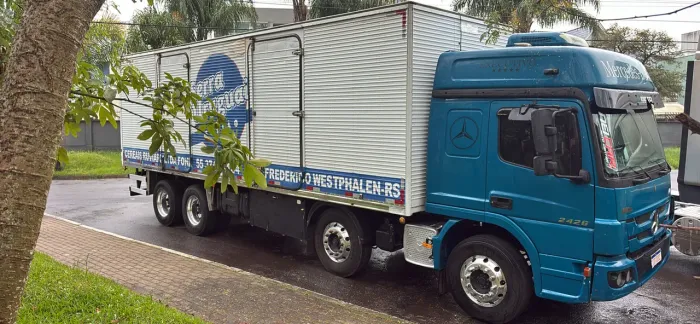 Bitruck Atego 2426