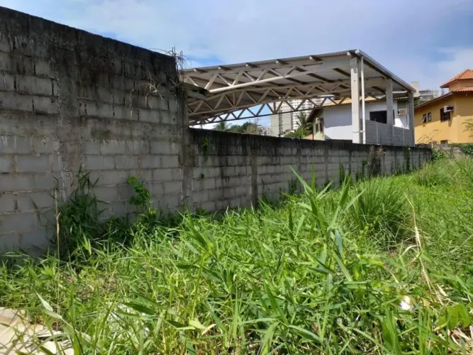 Atlântica Imóveis tem excelente Terreno à Venda na Glória - Macaé/RJ.