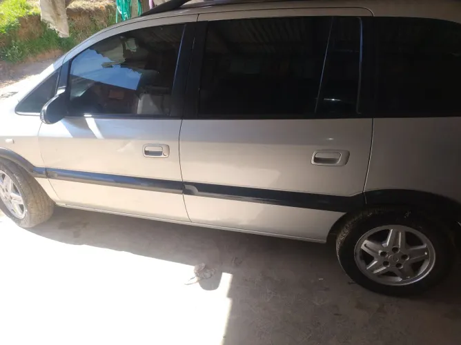 Chevrolet Zafira 2.0/ CD 2.0 16V MPFI 5P 2003