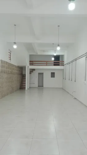Casa comercial para locação em Imirim , 120m²
