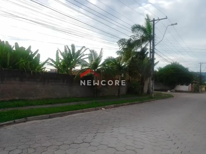 Lote em Rua Izaira Agostinho da Silva - Pontal de Santa Marina - Caraguatatuba/SP