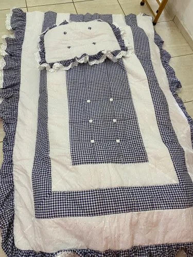 Colcha de cama e de travesseiro de solteiro