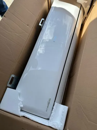 Ar condicionado Elgin 24.000 btus inverter defeito na condensadora