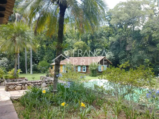 CASA TIPO FAZENDA NO PICO DO JARAGUÁ