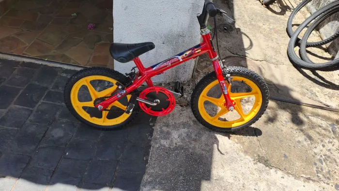 Vendo bicicleta aro 16 masculina