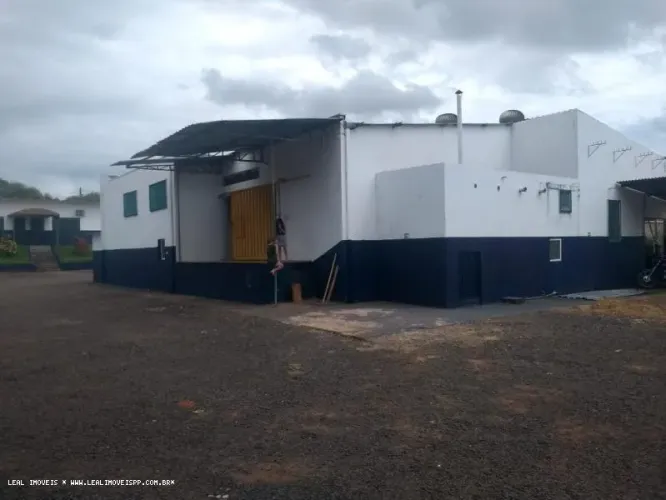 Salão Comercial para Venda em Martinópolis, JARDIM DONA ILDA, 2 dormitórios, 1 banheiro