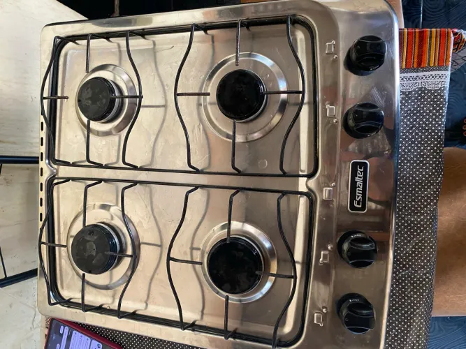 Vende-se fogão de mesa