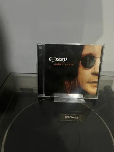 CD - OZZY OSBOURNE - UNDER COVER - NOVO - ORIGINAL - IMPORTADO USA-ALEMANHA