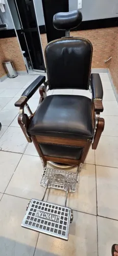 Cadeira de Barbeiro antiga