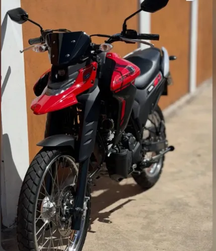 Vendo YAMAHA LANDER