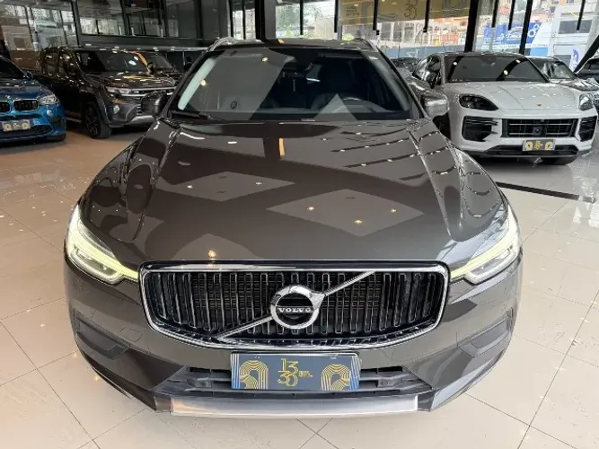Volvo XC 60 T-5 Momentum 2.0 254cv AWD 5P 2019