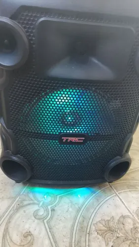 Vendo caixa de som amplificada funcionando perfeitamente 