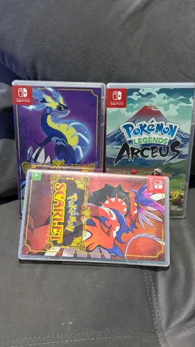 Nintendo Switch - Arceus, Scarlet e Violet
