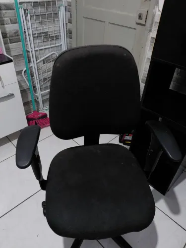 Cadeira de Escritório (Diretor)