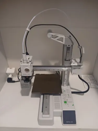 Impressora 3D Bambu Lab A1 Mini - Semi Nova