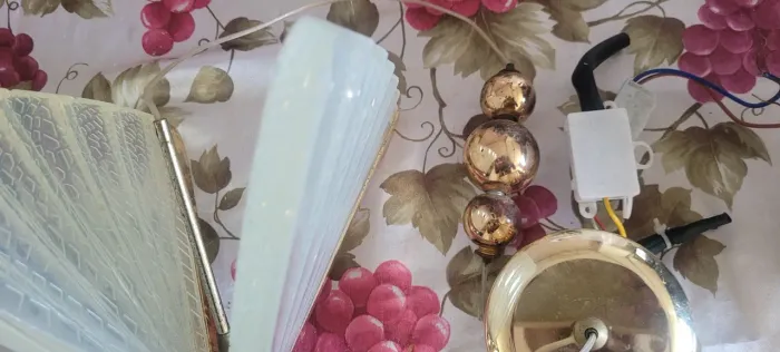 LUSTRE DE BORBOLETA ?