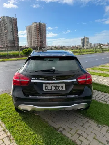 Mercedes-Benz GLA 200 Adv. 1.6/1.6 TB 16V Flex Aut. 2018